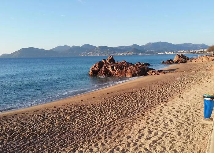 Ciel Bleu De Cannes - Appartement Vue Azur Avec Piscines Et Jardin